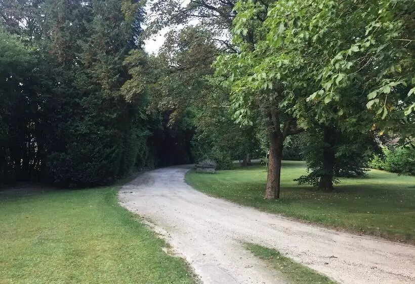 Hotelli B&b Des Heures Claires