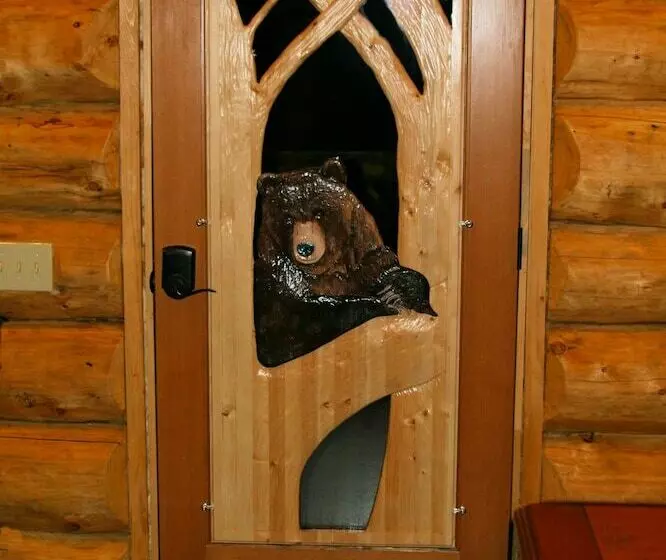 Hotelli Bear Paw Adventure