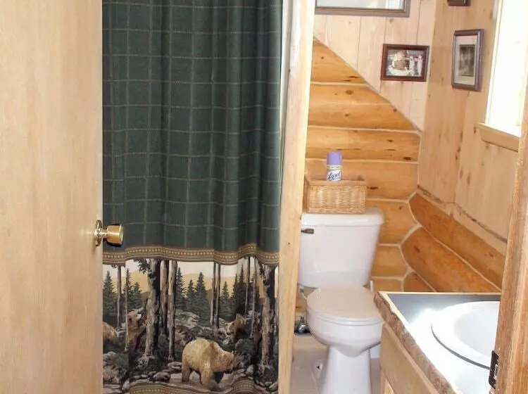 Hotelli Bear Paw Adventure