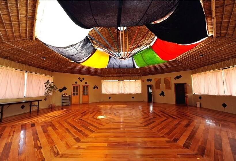 هتل Boutique Eco Resort Allkamari