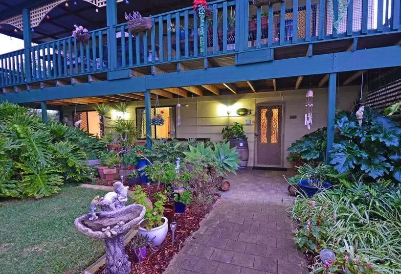 Hotelli Broadwater Bed And Breakfast