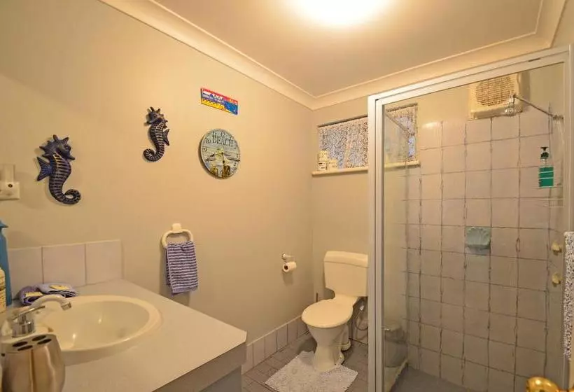 Hotelli Broadwater Bed And Breakfast