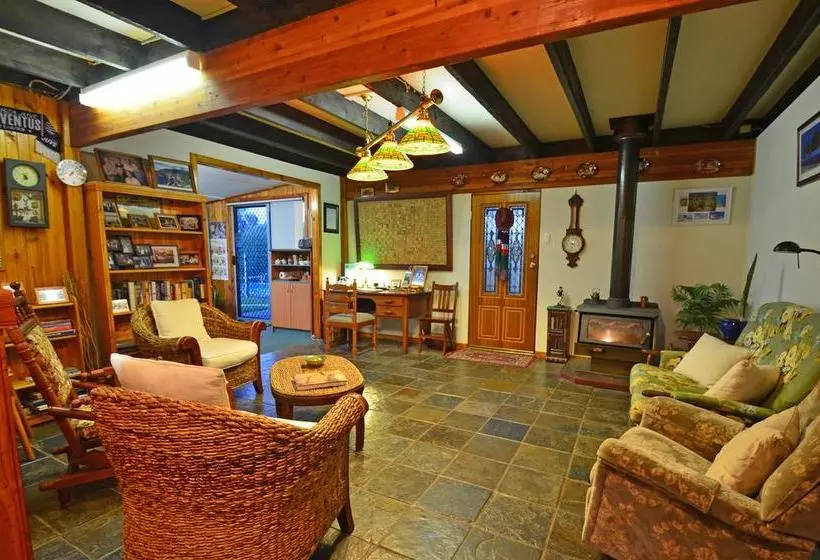 Hotelli Broadwater Bed And Breakfast