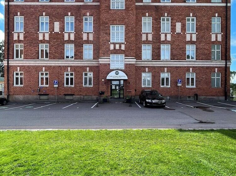 בית מלון כפרי Carlstad Sport Hostel