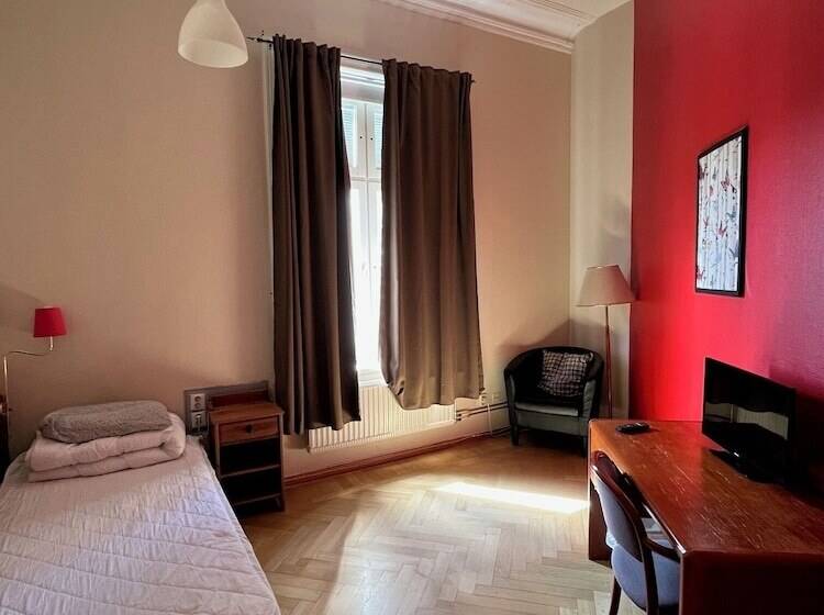 בית מלון כפרי Carlstad Sport Hostel