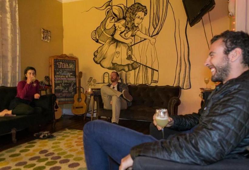 فندق Don Santiago Hostel