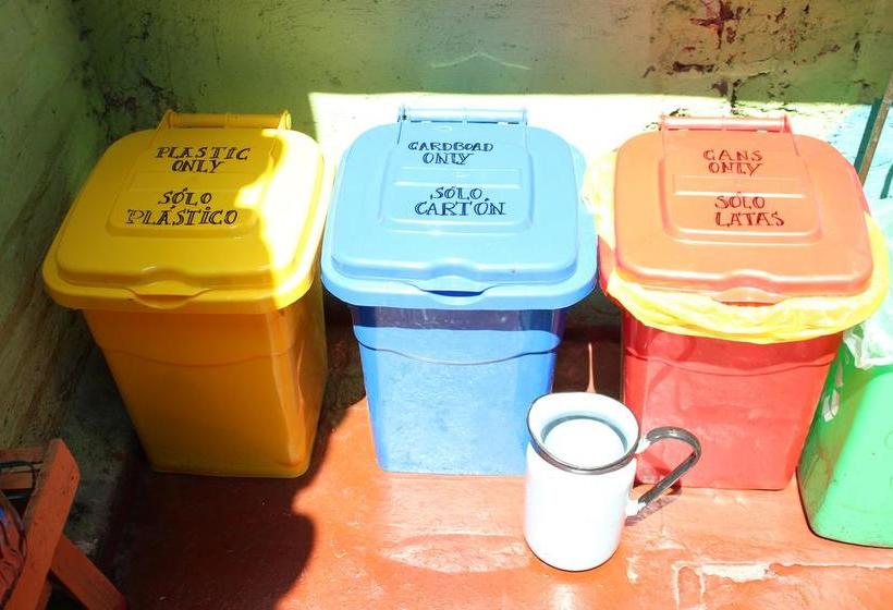 فندق Don Santiago Hostel