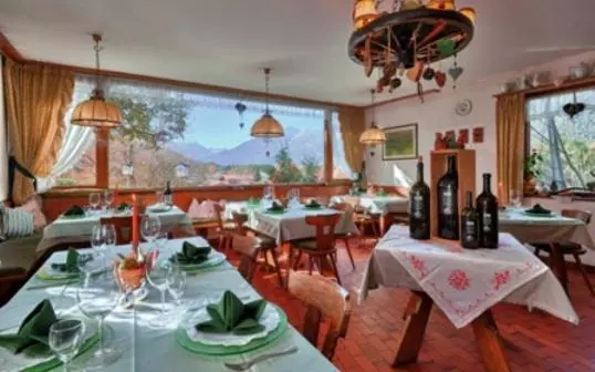 هتل Gasthof Kreuz