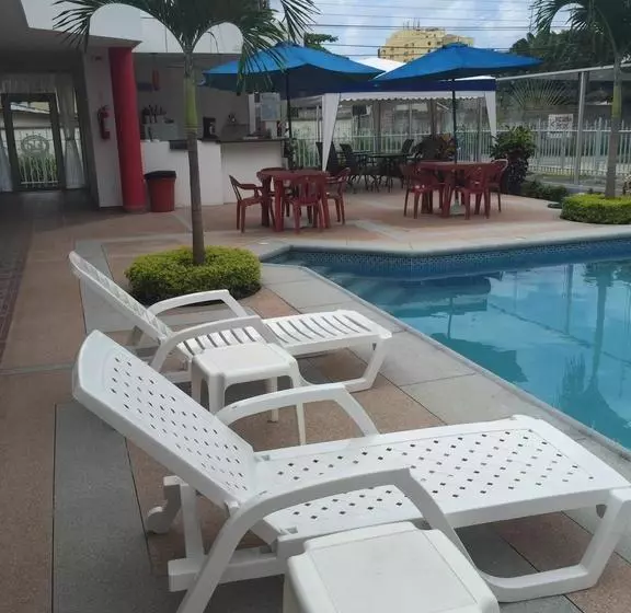 Hotel Grand Pacific