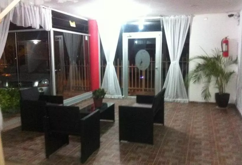 Hotel Grand Pacific