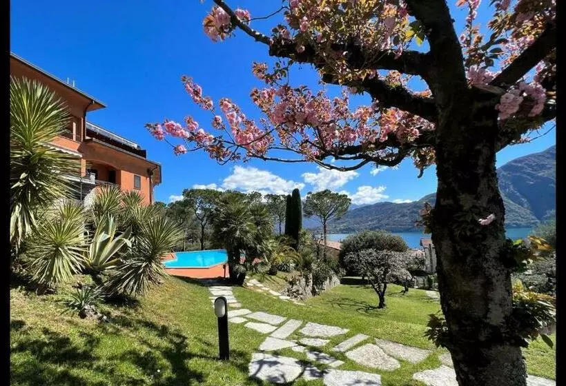 Hotelli Residence Brentano Lake View Apartment