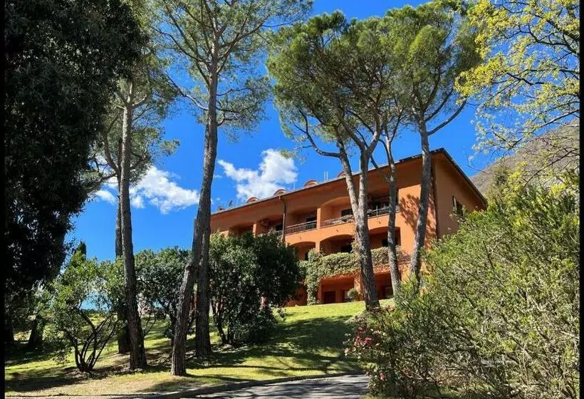 Hotelli Residence Brentano Lake View Apartment