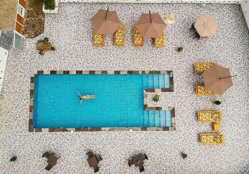 Отель Las Terrazas De Dana Boutique Lodge & Spa