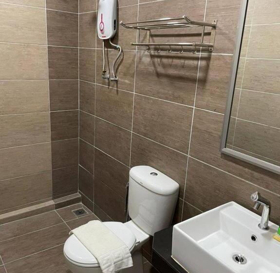 فندق Melati Tanjong Beach Resort