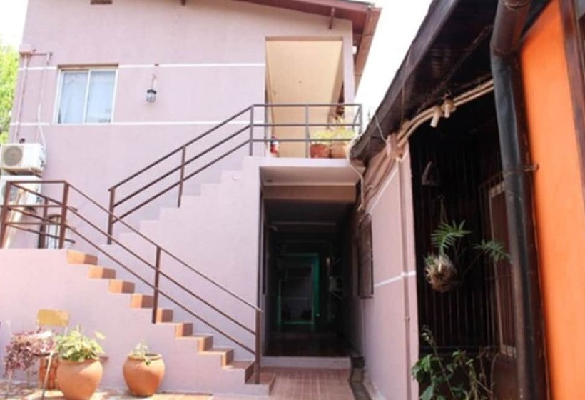 Hotel Hostel & Posada Noelia