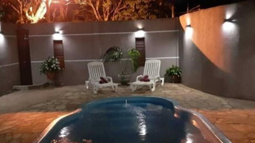 Hotel Hostel & Posada Noelia