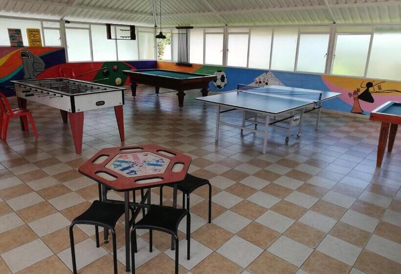 בית מלון כפרי Campestre La Vega Inn