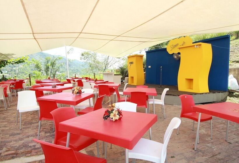 فندق Villeta Resort