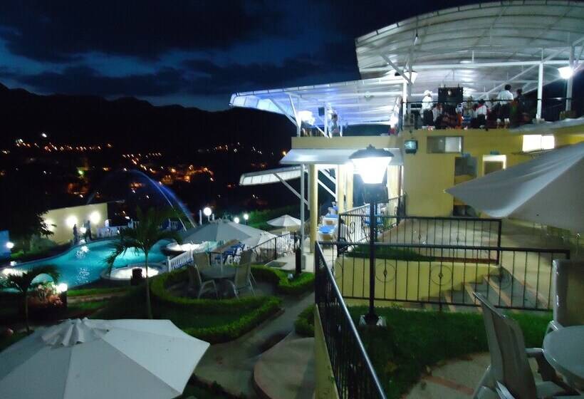 فندق Villeta Resort