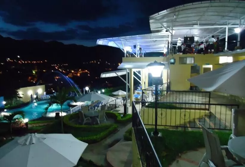 ホテル Villeta Resort