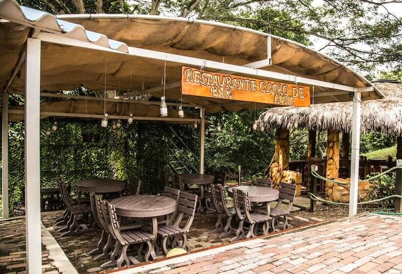 فندق Villeta Resort