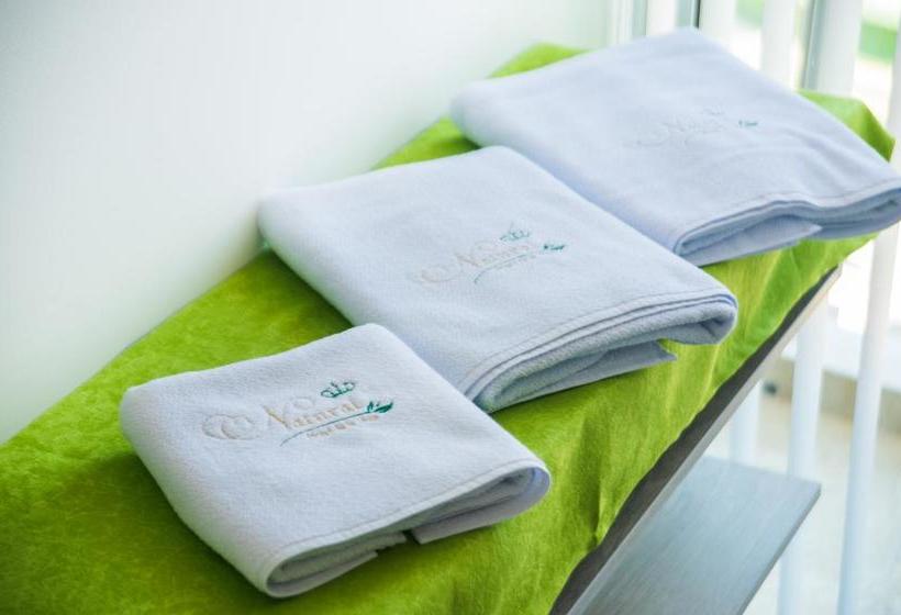 Hotel Natural  De La Vega