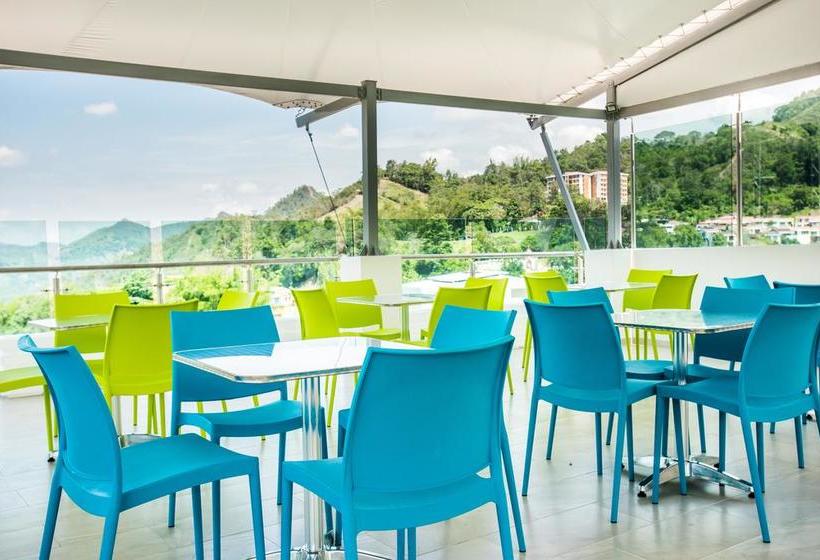 Hotel Natural  De La Vega