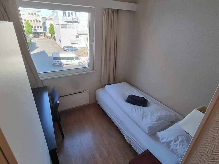 Stord Folkehøgskule Sommarhotell Leirvik