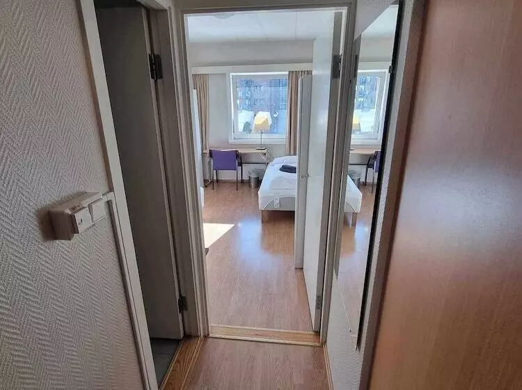 Stord Folkehøgskule Sommarhotell Leirvik