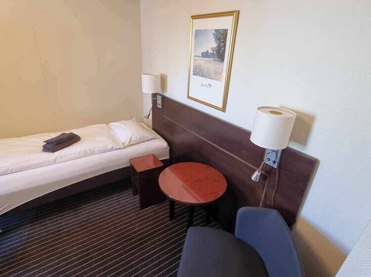 Stord Folkehøgskule Sommarhotell Leirvik