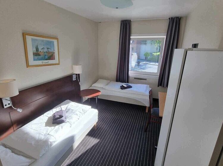 Stord Folkehøgskule Sommarhotell Leirvik