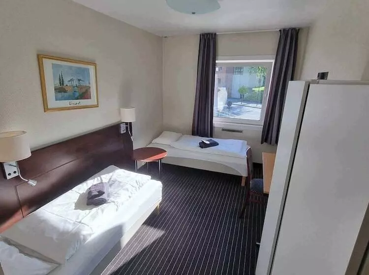 Stord Folkehøgskule Sommarhotell Leirvik