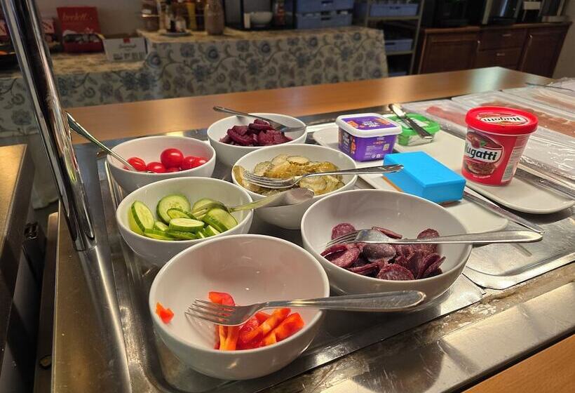 Stord Folkehøgskule Sommarhotell Leirvik