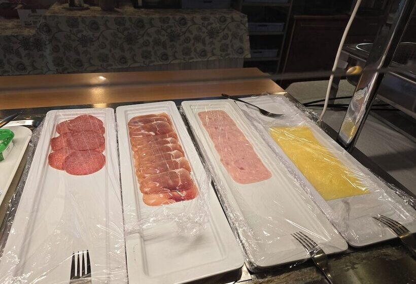 Stord Folkehøgskule Sommarhotell Leirvik