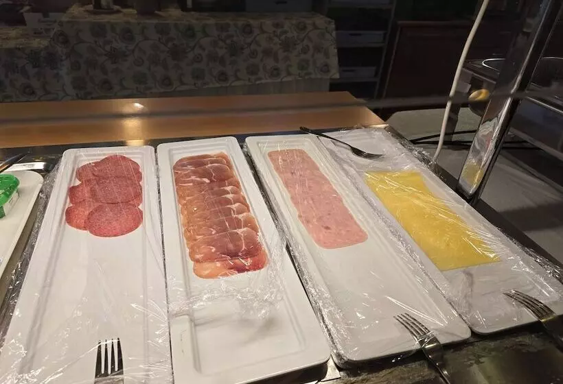 Stord Folkehøgskule Sommarhotell Leirvik