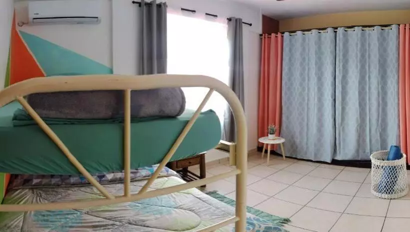Cool Vibes Beach Hostel