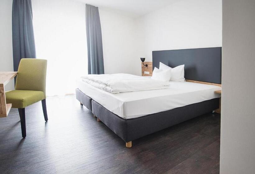 Alb Inn   Hotel & Apartments