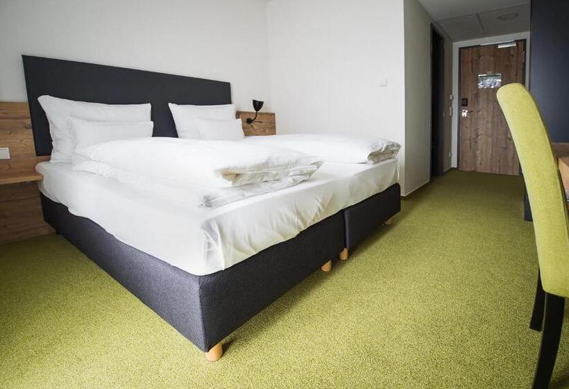 Alb Inn   Hotel & Apartments