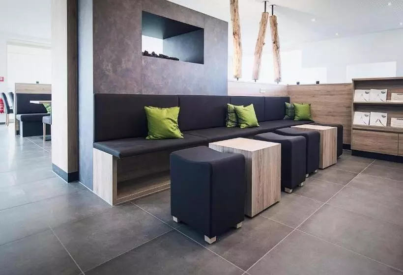 Alb Inn   Hotel & Apartments