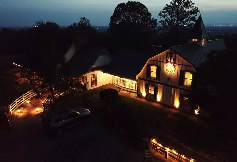 ホテル Antietam Overlook Farm