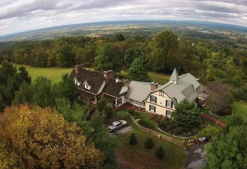 ホテル Antietam Overlook Farm