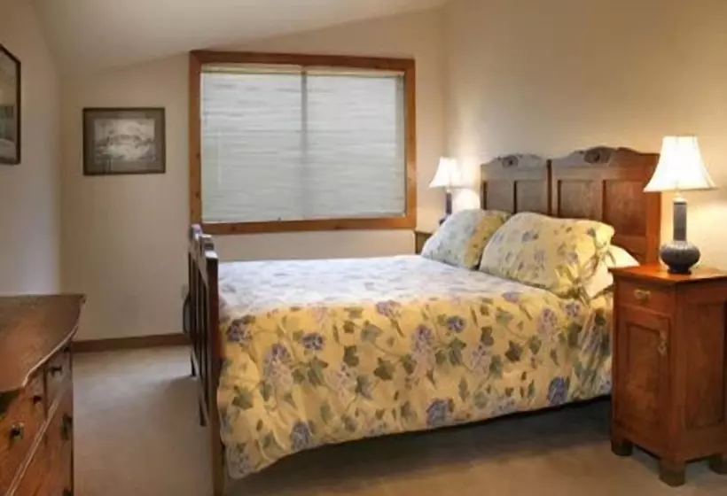 ホテル Bodega Harbor Inn