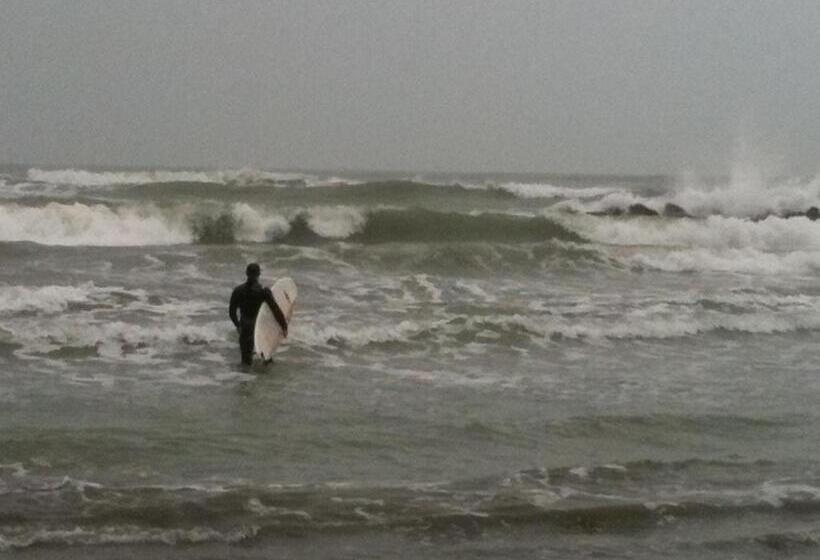 호텔 Hôtel Restaurant Gédéon