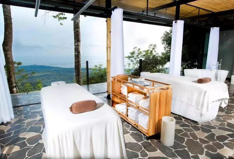Kura Boutique Hotel Member Of The Cayuga Collection