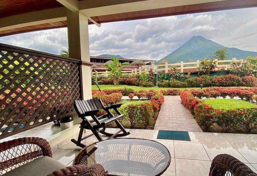 Отель La Pradera Del Arenal