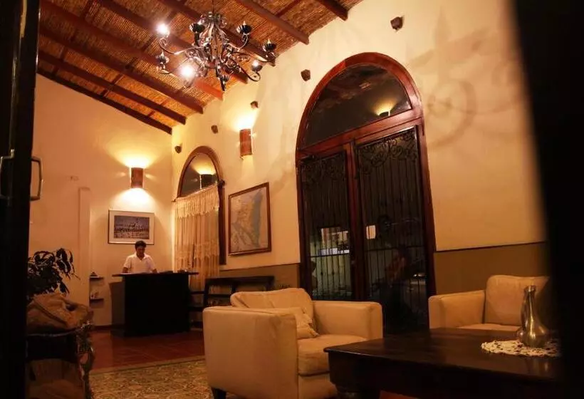 هتل Los Altos Esteli