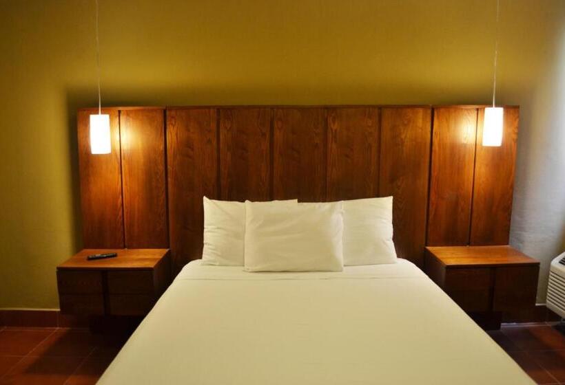 هتل Los Altos Esteli