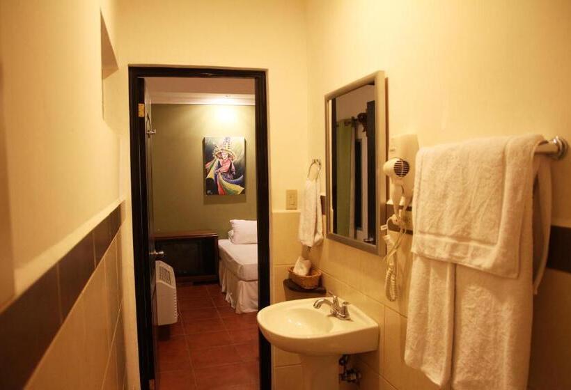 هتل Los Altos Esteli