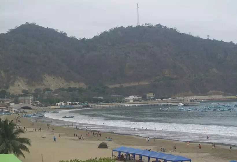 ホテル Pacífico