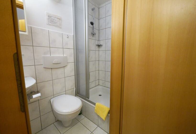 هتل Pension Mittag